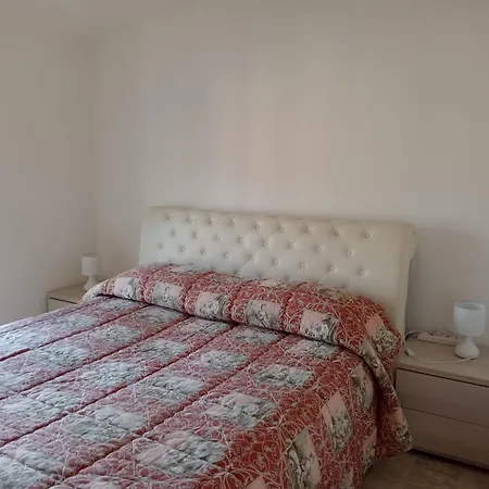 Il Rifugio Di Diana Dom wakacyjny Falerna Scalo