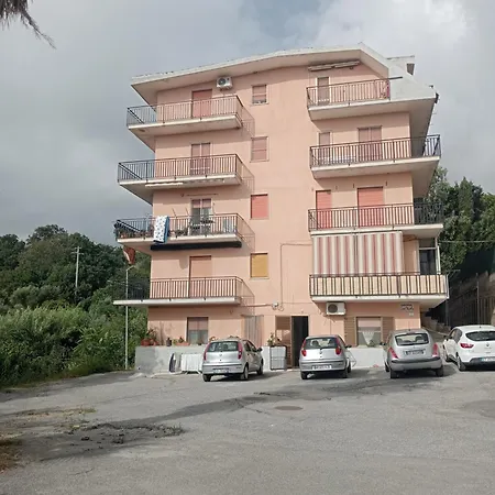 Il Rifugio Di Diana Vakantiehuis Falerna Scalo